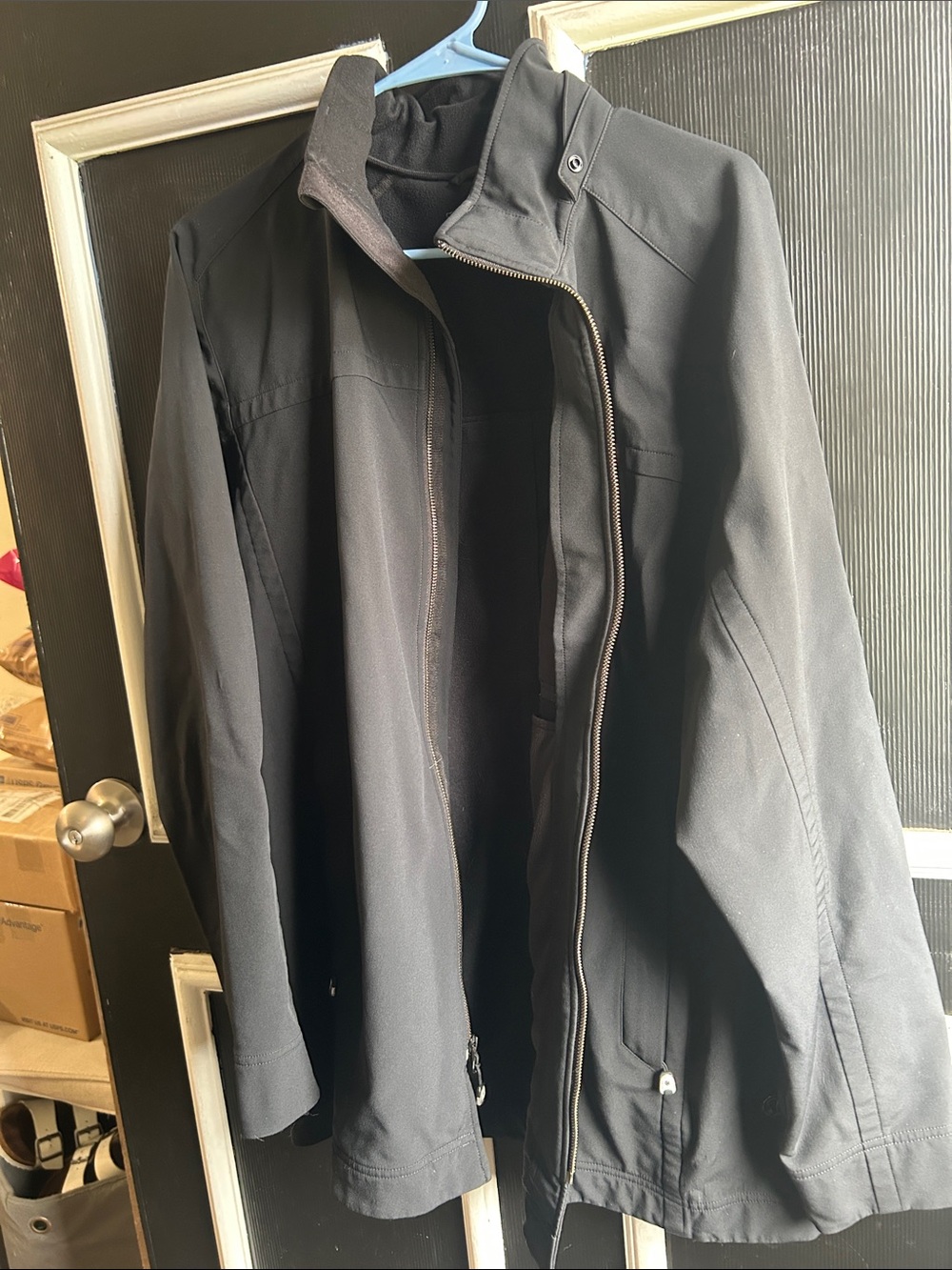 lululemon athletica Men's Black Lightweight Zip Jacket